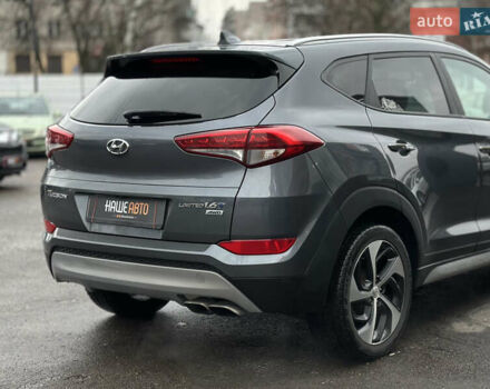 Серый Хендай Туксон, объемом двигателя 1.6 л и пробегом 92 тыс. км за 17900 $, фото 21 на Automoto.ua