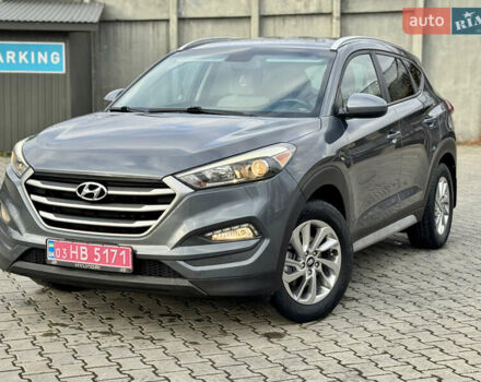 Серый Хендай Туксон, объемом двигателя 2 л и пробегом 183 тыс. км за 13750 $, фото 53 на Automoto.ua