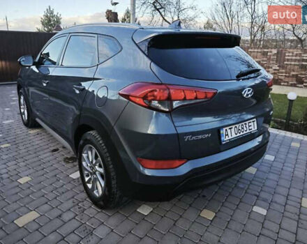 Серый Хендай Туксон, объемом двигателя 2 л и пробегом 68 тыс. км за 15500 $, фото 21 на Automoto.ua