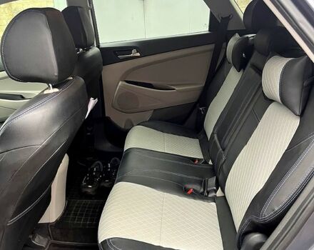 Серый Хендай Туксон, объемом двигателя 2 л и пробегом 0 тыс. км за 18300 $, фото 1 на Automoto.ua