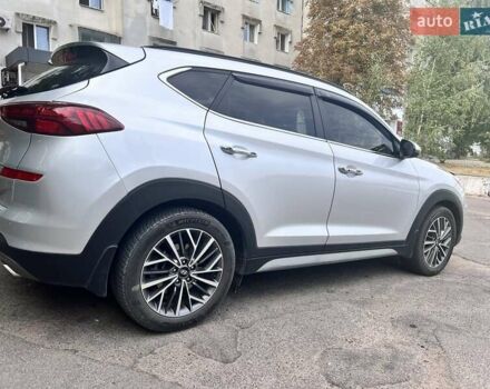Серый Хендай Туксон, объемом двигателя 2.4 л и пробегом 79 тыс. км за 20500 $, фото 10 на Automoto.ua