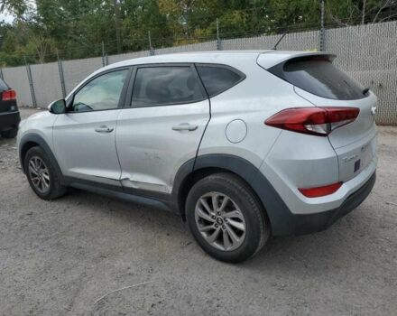 Сірий Хендай Туксон, об'ємом двигуна 2 л та пробігом 89 тис. км за 4000 $, фото 1 на Automoto.ua