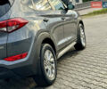 Серый Хендай Туксон, объемом двигателя 2 л и пробегом 183 тыс. км за 13750 $, фото 5 на Automoto.ua