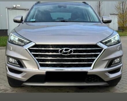 Серый Хендай Туксон, объемом двигателя 1.6 л и пробегом 93 тыс. км за 9000 $, фото 6 на Automoto.ua