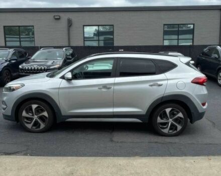 Сірий Хендай Туксон, об'ємом двигуна 1.6 л та пробігом 36 тис. км за 9600 $, фото 6 на Automoto.ua