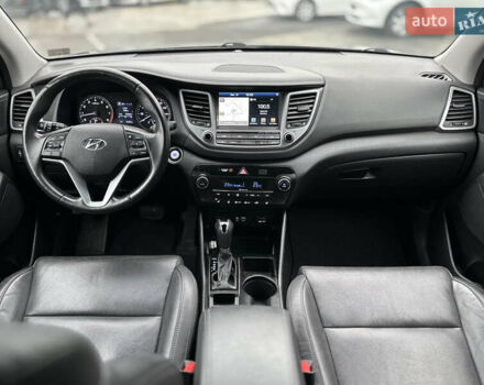 Серый Хендай Туксон, объемом двигателя 1.6 л и пробегом 92 тыс. км за 17900 $, фото 34 на Automoto.ua