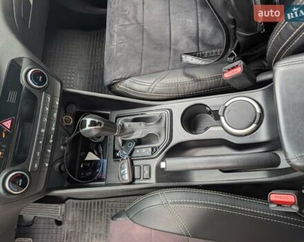 Сірий Хендай Туксон, об'ємом двигуна 2 л та пробігом 72 тис. км за 21600 $, фото 12 на Automoto.ua