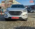 Серый Хендай Туксон, объемом двигателя 2 л и пробегом 121 тыс. км за 15300 $, фото 3 на Automoto.ua