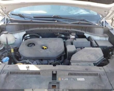 Серый Хендай Туксон, объемом двигателя 2 л и пробегом 70 тыс. км за 4000 $, фото 8 на Automoto.ua