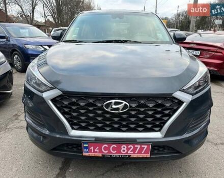 Серый Хендай Туксон, объемом двигателя 2 л и пробегом 120 тыс. км за 16500 $, фото 4 на Automoto.ua