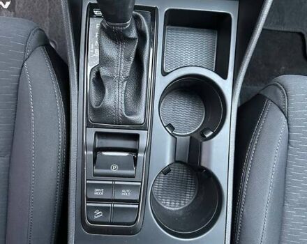 Серый Хендай Туксон, объемом двигателя 2 л и пробегом 120 тыс. км за 16500 $, фото 8 на Automoto.ua