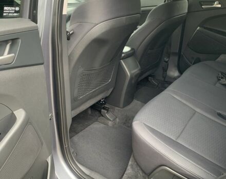 Хендай Туксон 2019 в Черновцах на Automoto.ua Серый Хендай Туксон, объемом двигателя 2 л и пробегом 45 тыс. км за 18900 $, фото 21 на Automoto.ua