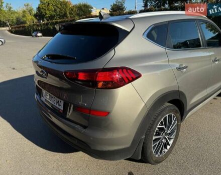 Серый Хендай Туксон, объемом двигателя 2 л и пробегом 34 тыс. км за 26000 $, фото 8 на Automoto.ua