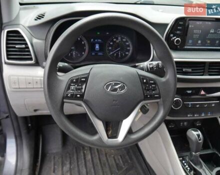 Сірий Хендай Туксон, об'ємом двигуна 2.4 л та пробігом 103 тис. км за 3100 $, фото 22 на Automoto.ua