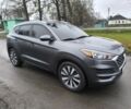 Серый Хендай Туксон, объемом двигателя 2 л и пробегом 180 тыс. км за 14899 $, фото 1 на Automoto.ua