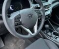 Серый Хендай Туксон, объемом двигателя 2 л и пробегом 120 тыс. км за 16500 $, фото 9 на Automoto.ua
