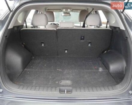 Сірий Хендай Туксон, об'ємом двигуна 2.4 л та пробігом 103 тис. км за 3100 $, фото 11 на Automoto.ua