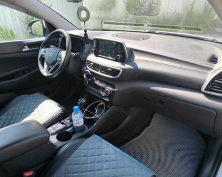 Сірий Хендай Туксон, об'ємом двигуна 2.4 л та пробігом 71 тис. км за 14000 $, фото 9 на Automoto.ua