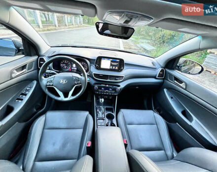 Серый Хендай Туксон, объемом двигателя 2.36 л и пробегом 85 тыс. км за 22500 $, фото 21 на Automoto.ua