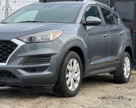 Сірий Хендай Туксон, об'ємом двигуна 2.4 л та пробігом 181 тис. км за 15300 $, фото 1 на Automoto.ua