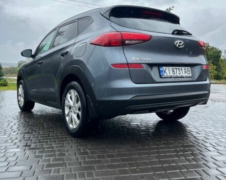 Серый Хендай Туксон, объемом двигателя 2 л и пробегом 129 тыс. км за 17500 $, фото 2 на Automoto.ua