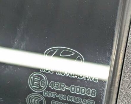 Сірий Хендай Туксон, об'ємом двигуна 2 л та пробігом 125 тис. км за 18000 $, фото 11 на Automoto.ua