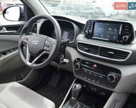 Сірий Хендай Туксон, об'ємом двигуна 2.4 л та пробігом 103 тис. км за 3100 $, фото 14 на Automoto.ua