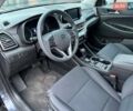 Сірий Хендай Туксон, об'ємом двигуна 2 л та пробігом 120 тис. км за 15999 $, фото 12 на Automoto.ua