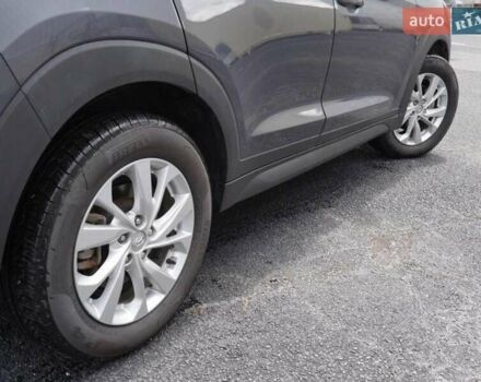Сірий Хендай Туксон, об'ємом двигуна 2.4 л та пробігом 103 тис. км за 3100 $, фото 9 на Automoto.ua