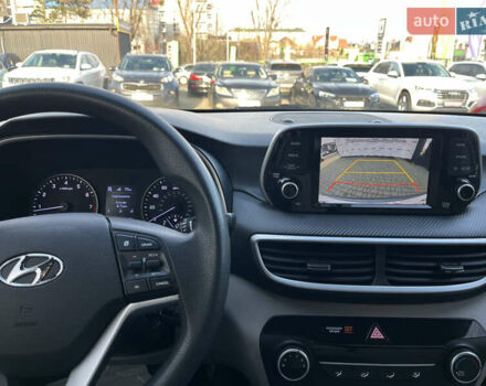 Сірий Хендай Туксон, об'ємом двигуна 0 л та пробігом 69 тис. км за 18350 $, фото 18 на Automoto.ua