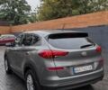 Сірий Хендай Туксон, об'ємом двигуна 2 л та пробігом 125 тис. км за 18000 $, фото 3 на Automoto.ua