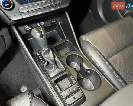 Серый Хендай Туксон, объемом двигателя 1.6 л и пробегом 147 тыс. км за 20500 $, фото 29 на Automoto.ua