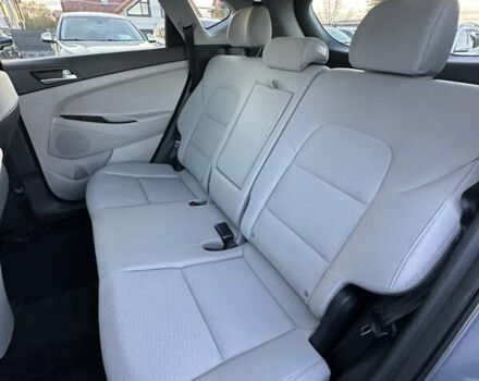 Хендай Туксон 2019 в Ивано-Франковске на Automoto.ua Серый Хендай Туксон, объемом двигателя 2 л и пробегом 86 тыс. км за 17500 $, фото 24 на Automoto.ua