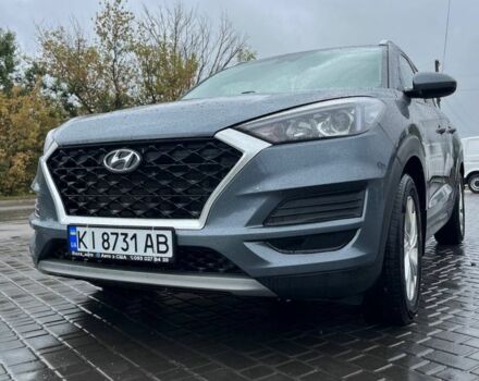 Серый Хендай Туксон, объемом двигателя 2 л и пробегом 129 тыс. км за 17500 $, фото 1 на Automoto.ua