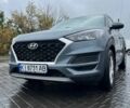 Серый Хендай Туксон, объемом двигателя 2 л и пробегом 129 тыс. км за 17500 $, фото 1 на Automoto.ua