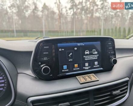 Серый Хендай Туксон, объемом двигателя 2 л и пробегом 204 тыс. км за 17500 $, фото 22 на Automoto.ua