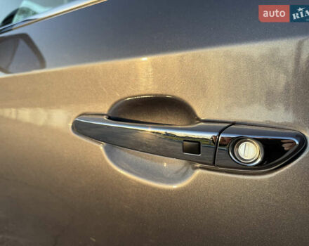 Серый Хендай Туксон, объемом двигателя 1.6 л и пробегом 214 тыс. км за 21000 $, фото 30 на Automoto.ua