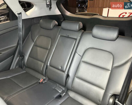 Серый Хендай Туксон, объемом двигателя 1.6 л и пробегом 147 тыс. км за 20500 $, фото 33 на Automoto.ua