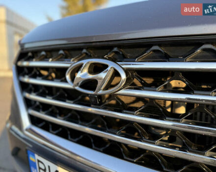 Серый Хендай Туксон, объемом двигателя 1.6 л и пробегом 214 тыс. км за 21000 $, фото 18 на Automoto.ua