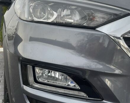 Хендай Туксон 2019 в Коростене на Automoto.ua Серый Хендай Туксон, объемом двигателя 2 л и пробегом 140 тыс. км за 19700 $, фото 5 на Automoto.ua