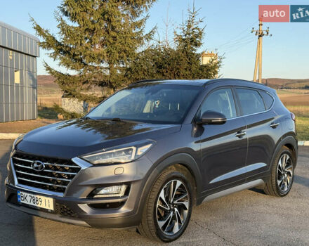 Серый Хендай Туксон, объемом двигателя 1.6 л и пробегом 214 тыс. км за 21000 $, фото 8 на Automoto.ua