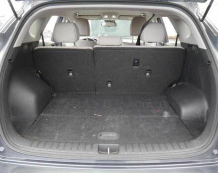 Серый Хендай Туксон, объемом двигателя 2 л и пробегом 149 тыс. км за 15000 $, фото 10 на Automoto.ua