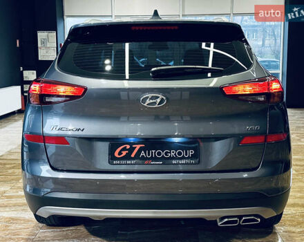 Серый Хендай Туксон, объемом двигателя 1.6 л и пробегом 147 тыс. км за 20500 $, фото 8 на Automoto.ua