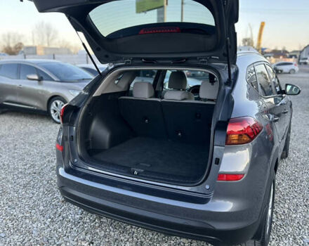 Хендай Туксон 2019 в Ивано-Франковске на Automoto.ua Серый Хендай Туксон, объемом двигателя 2 л и пробегом 86 тыс. км за 17500 $, фото 26 на Automoto.ua