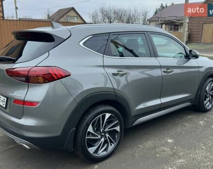 Сірий Хендай Туксон, об'ємом двигуна 2 л та пробігом 103 тис. км за 24700 $, фото 4 на Automoto.ua
