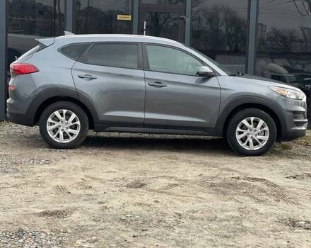Сірий Хендай Туксон, об'ємом двигуна 2.4 л та пробігом 181 тис. км за 15300 $, фото 4 на Automoto.ua
