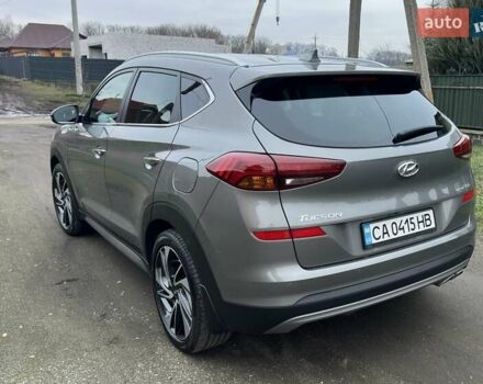 Сірий Хендай Туксон, об'ємом двигуна 2 л та пробігом 103 тис. км за 24700 $, фото 3 на Automoto.ua
