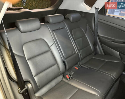 Серый Хендай Туксон, объемом двигателя 1.6 л и пробегом 147 тыс. км за 20500 $, фото 41 на Automoto.ua