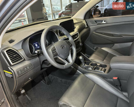 Серый Хендай Туксон, объемом двигателя 1.6 л и пробегом 147 тыс. км за 20500 $, фото 18 на Automoto.ua