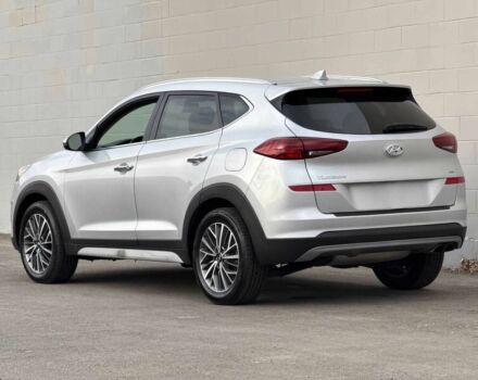 Сірий Хендай Туксон, об'ємом двигуна 2.4 л та пробігом 49 тис. км за 2800 $, фото 4 на Automoto.ua